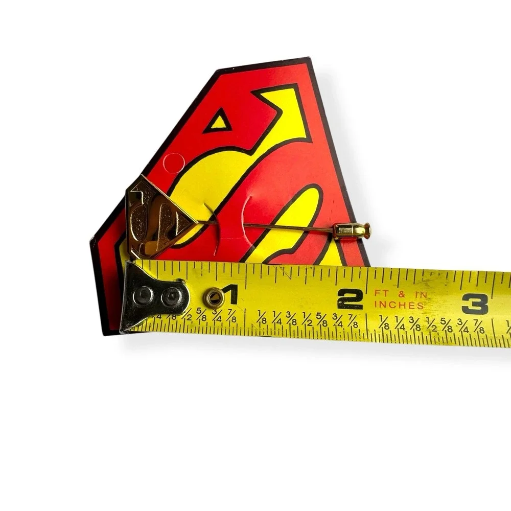 NOS Vintage Superman‎ S Chest Logo Comic Brass Collectible Stick Pin 1977